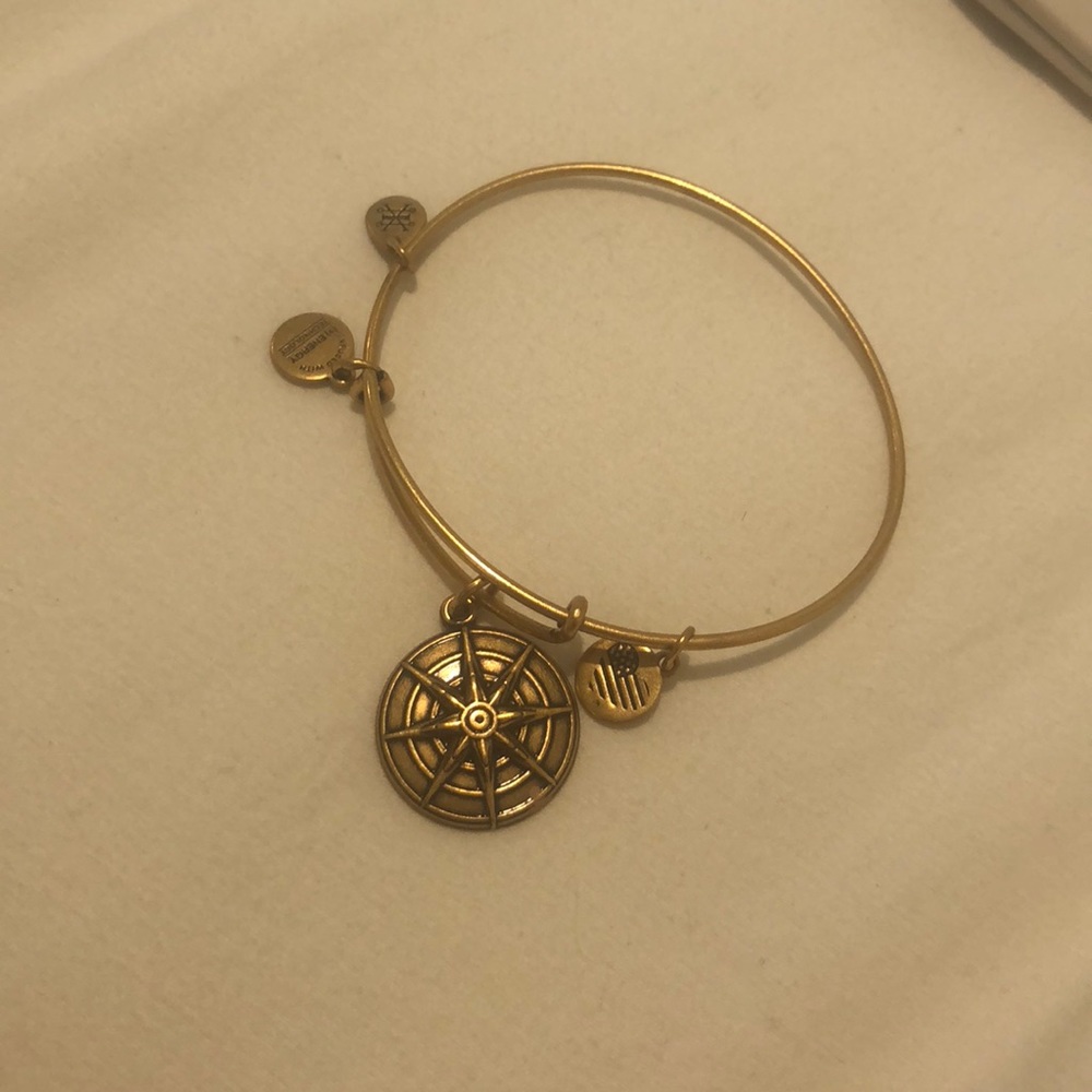 Alex and ani bracket